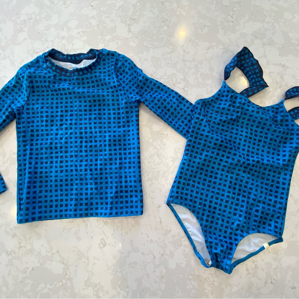 LLBean + Summersalt Kids Blue Swimsuit & Rashguard Set